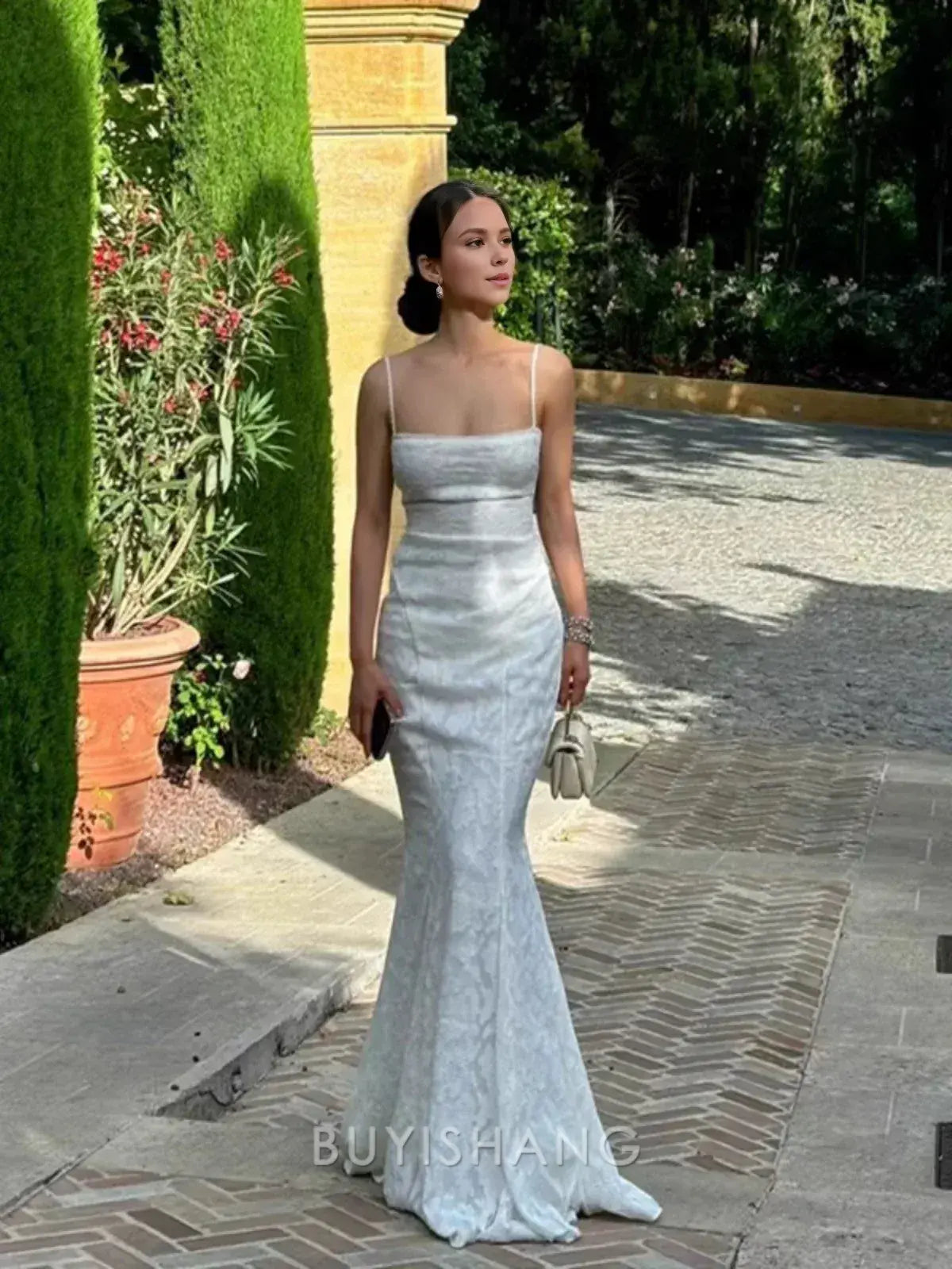 Buyishang Elegant Pretty Mermaid Spaghetti Straps Long Lace Party Dresses Prom Dresses