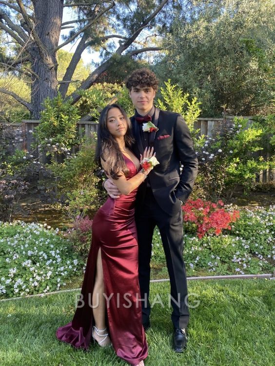 Buyishang Elegant Pretty Sheath Straps Burgundy Slit Long Evening Dress Prom Dresses