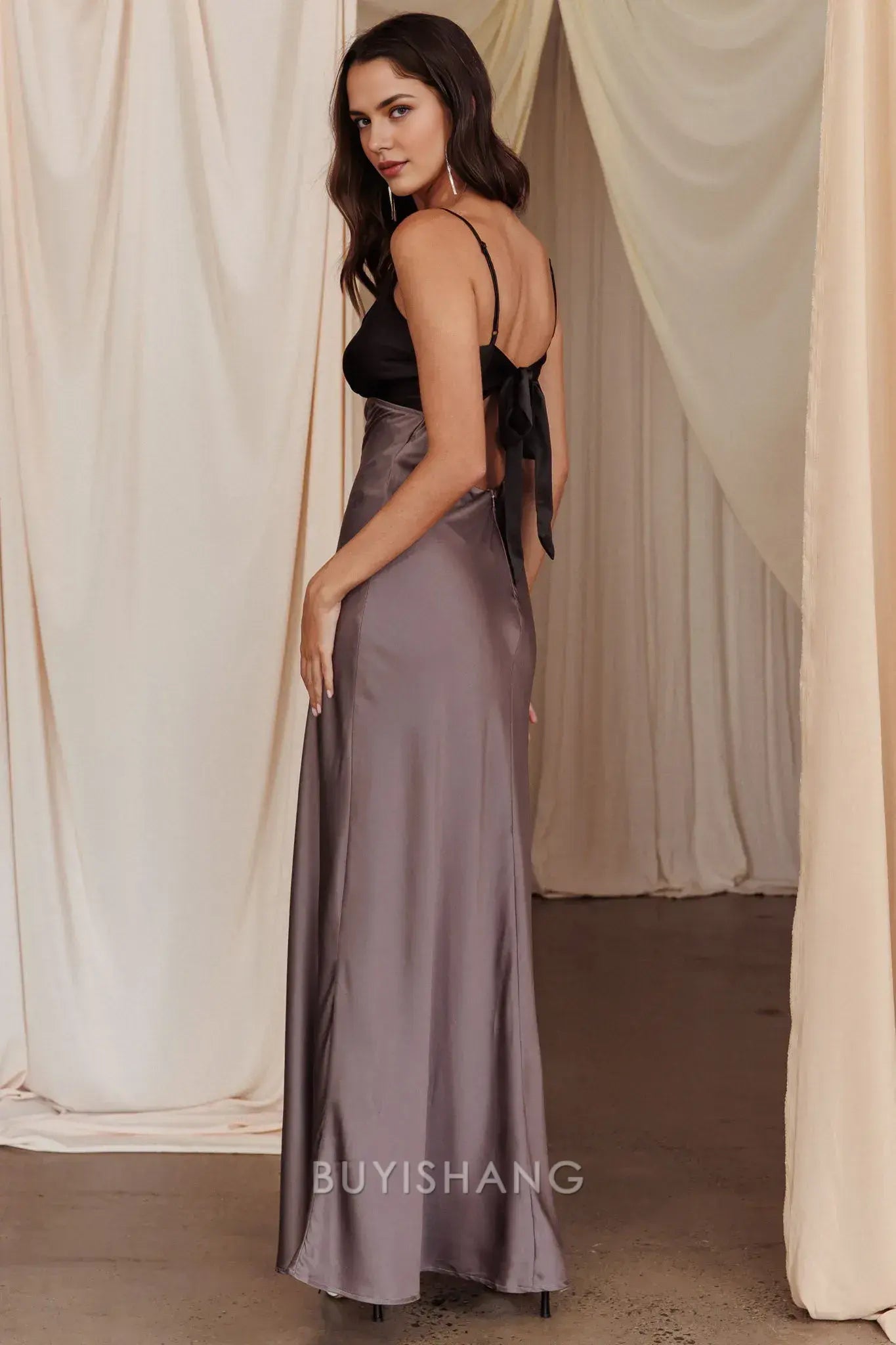 Elegant Sheath/Column Spaghetti Strap Deep V - Neck Maxi Dress with Back Tie prom dress