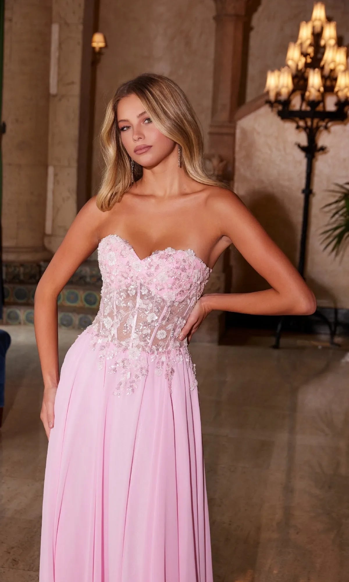 Ethereal Pink A-Line Sweetheart Strapless Open-Back Floor-Length Prom Dresses With Appliques