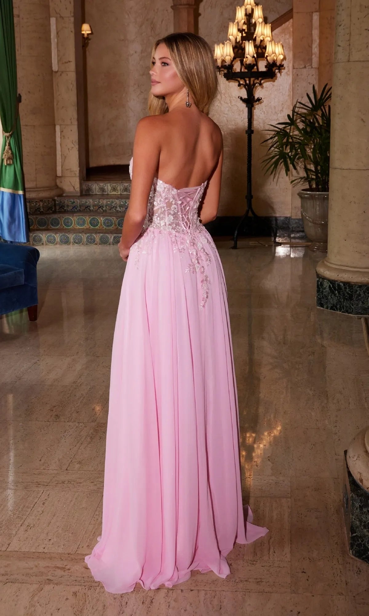 Ethereal Pink A-Line Sweetheart Strapless Open-Back Floor-Length Prom Dresses With Appliques