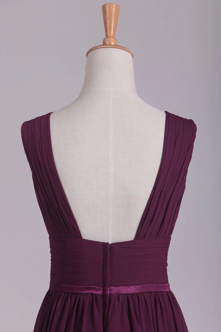 V Neck A Line Chiffon With Slit Party Dresses