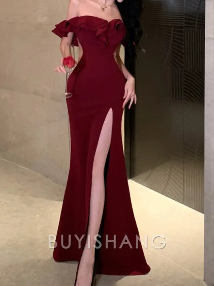 Buyishang Mermaid Off The Shoulder Floor-length Burgundy Satin Slit Prom Dresses