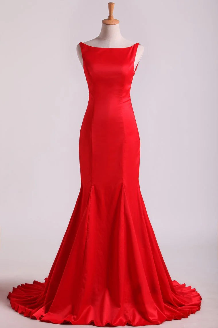 Open Back Party Dresses Stretch Satin Scoop Sweep Train