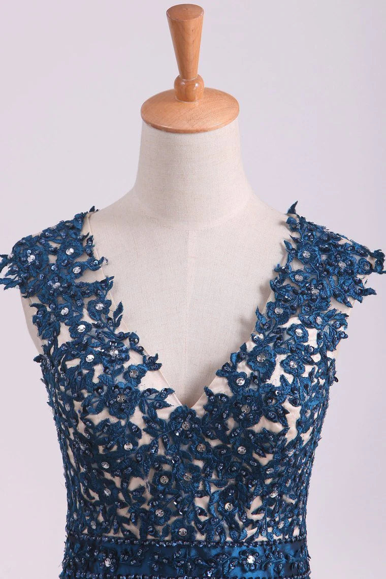 Party Dresses V Neck Mermaid With Beading And Applique