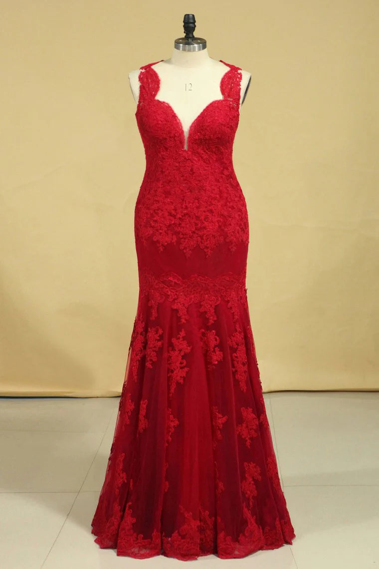 Party Dresses Tulle With Applique Sweep Train