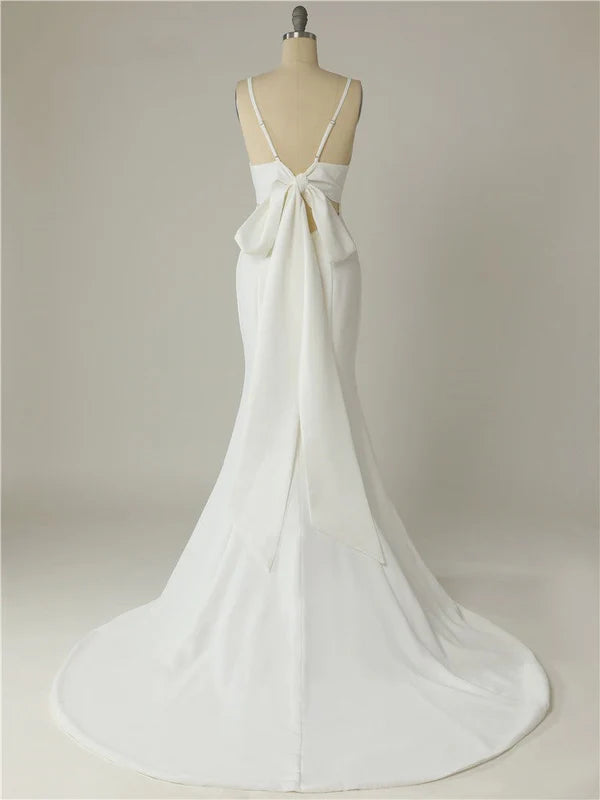 Buyishang Mermaid Spaghetti Straps Backless V Neck Mermaid Wedding Dresses