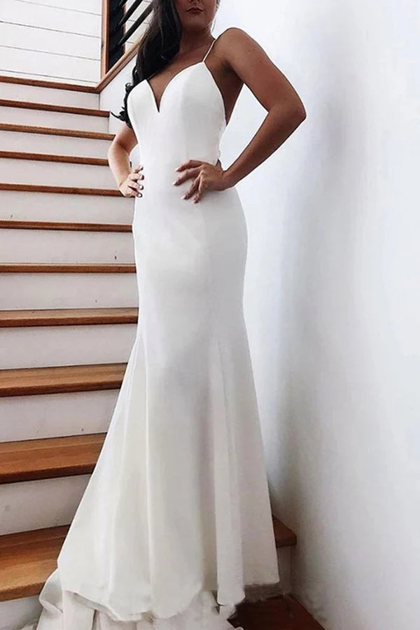 Buyishang Mermaid Spaghetti Straps Backless V Neck Mermaid Wedding Dresses