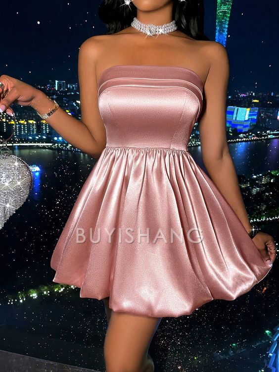 Buyishang Simple Romantic Satin Strapless Pleated Homecoming Dresses Party Dress