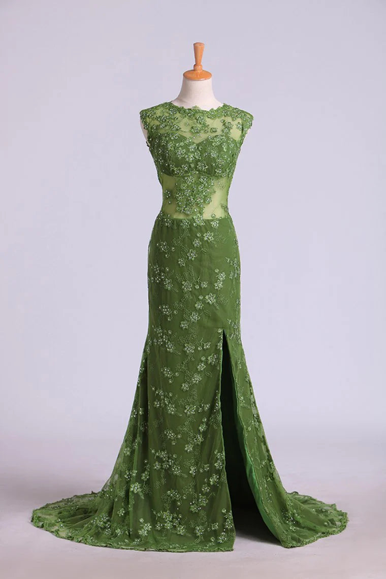 Scoop Column Party Dresses Tulle With Slit And Applique Sweep Train