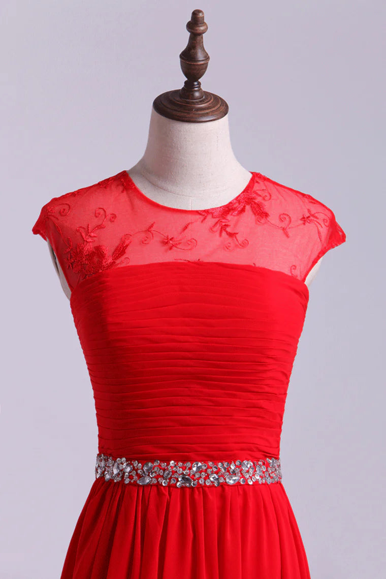 Scoop Neckline Ruffled Party Dress Short Lace Sleeves With Shirred Chiffon Skirt