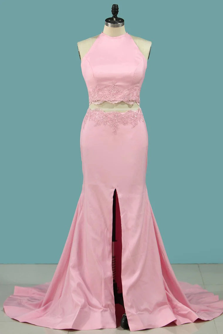 Party Dresses Mermaid Halter Zipper Up Open Back With Appliques