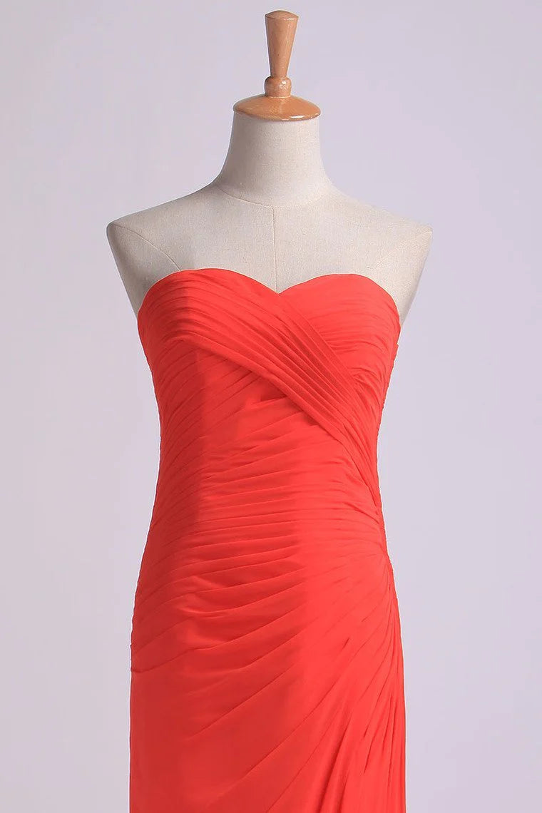 Sheath/Column Party Dresses Sweetheart Chiffon With Slit And Ruffles Floor Length