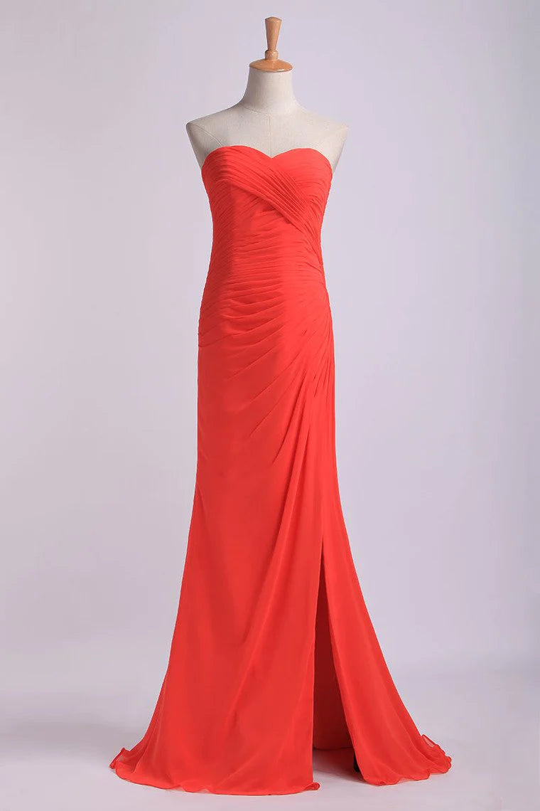 Sheath/Column Party Dresses Sweetheart Chiffon With Slit And Ruffles Floor Length