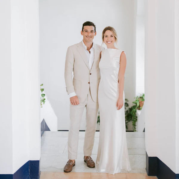 Buyishang Sheath High Bateau Neck Backless Silk Satin Wedding Dress