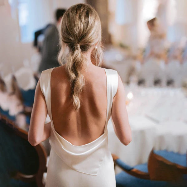 Buyishang Sheath High Bateau Neck Backless Silk Satin Wedding Dress