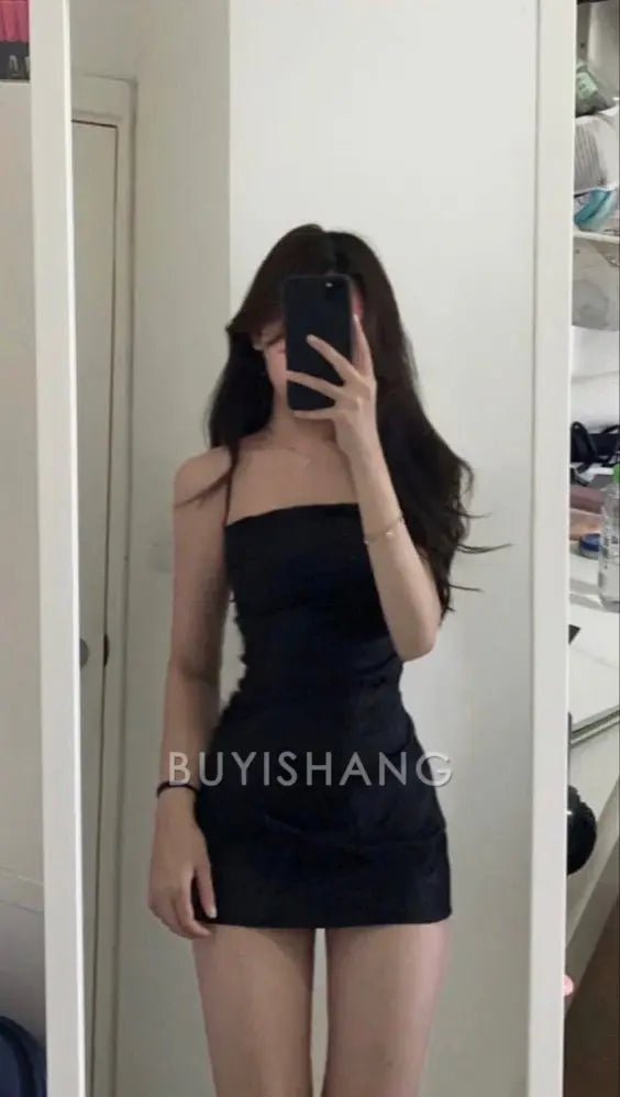 Buyishang Simple Sheath Straps Black Short Homecoming Dresses Birthday Outfit