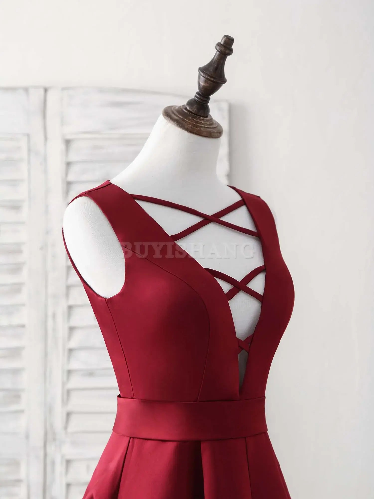 Buyishang Simple V Neck Burgundy Short Prom Dress Satin Homecoming Dress Bridesmaid dress shop