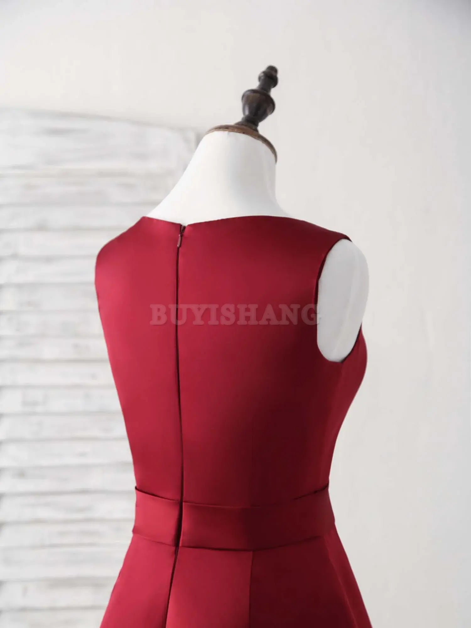 Buyishang Simple V Neck Burgundy Short Prom Dress Satin Homecoming Dress Bridesmaid dress shop