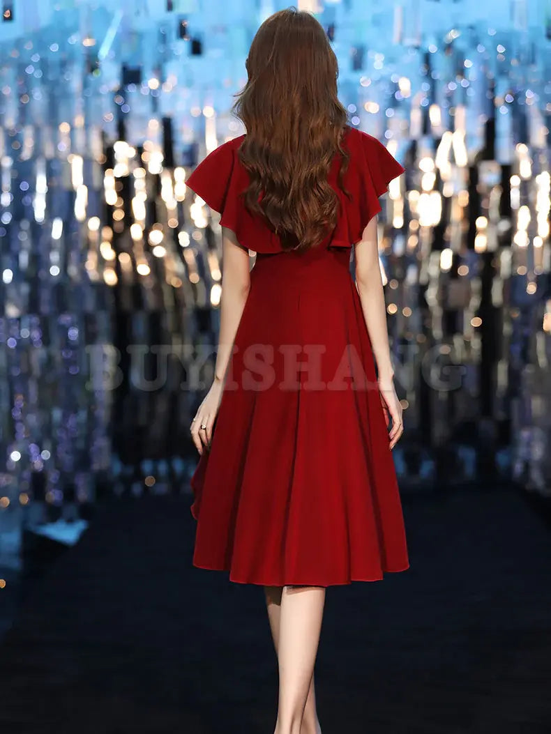 Buyishang Simple V Neck Burgundy Short Prom Dresses Burgundy Homecoming Dresses Bridesmaid dress shop