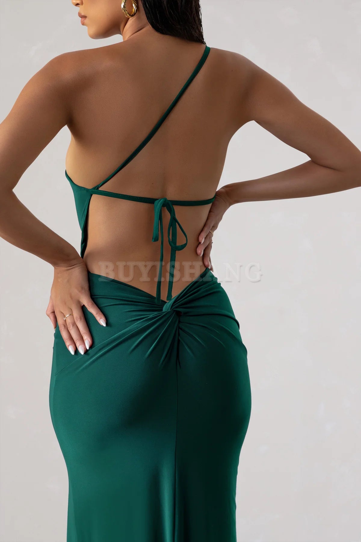 Buyishang Simple one shoulder backless high slit long skirt with asymmetrical neckline waist cinching and backless details