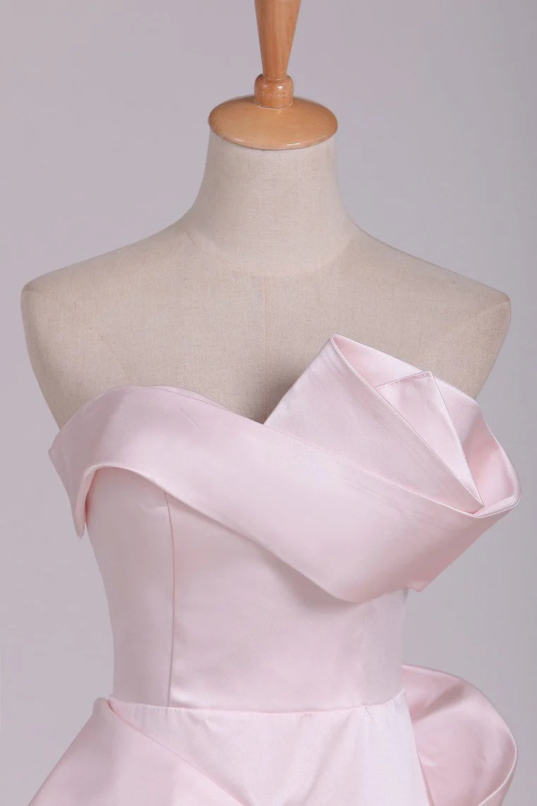 Sweep Train Strapless Party Dresses Mermaid/Trumpet Satin