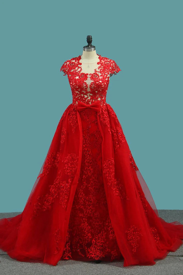 Tulle Scoop Cap Sleeve Party Dresses Mermaid With Applique And Beads Court Train