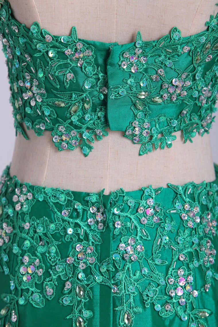 Two Pieces Bateau Party Dresses Mermaid Sweep Train With Beading & Applique