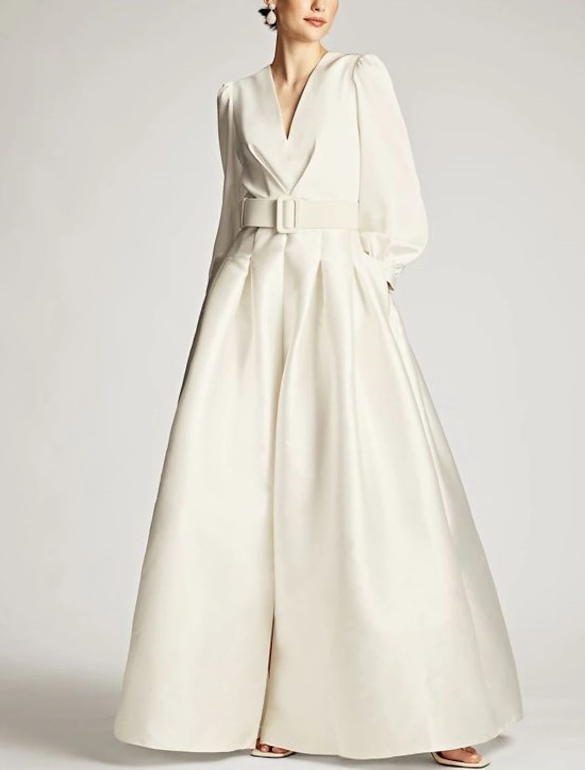 A-Line Satin Green Dress Formal Wedding Guest Dress Elegant Evening Gown High Split  Long Sleeve Floor Length Color Block V Neck Belt With Pleats Slit