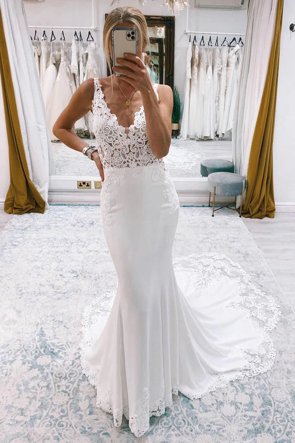 Buyishang Mermaid White Deep V-Neck Long Wedding Dress with Lace Appliques