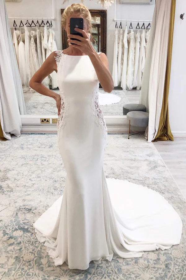Buyishang White Long Mermaid Boho Wedding Dress with Appliqued