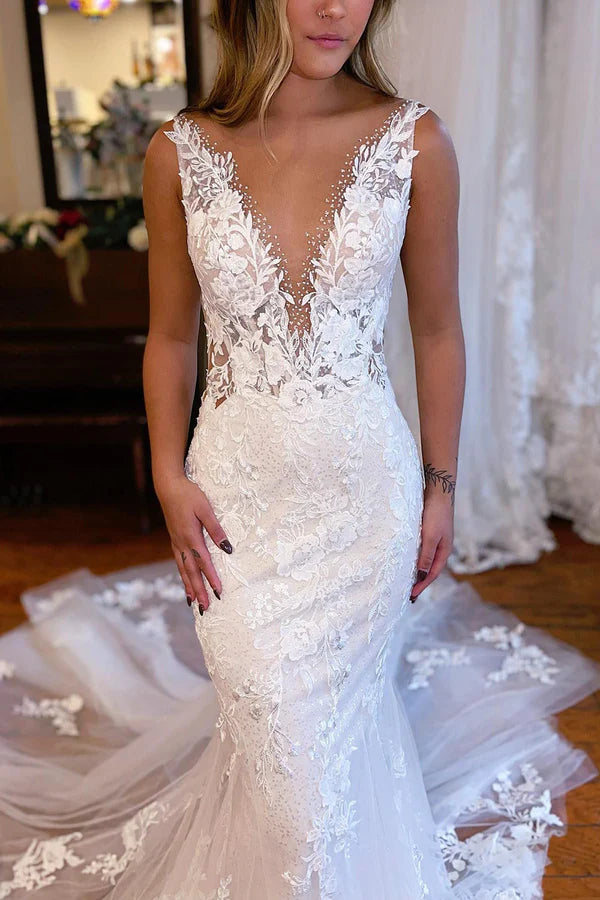 Buyishang White V-Neck Mermaid Long Lace Wedding Dress