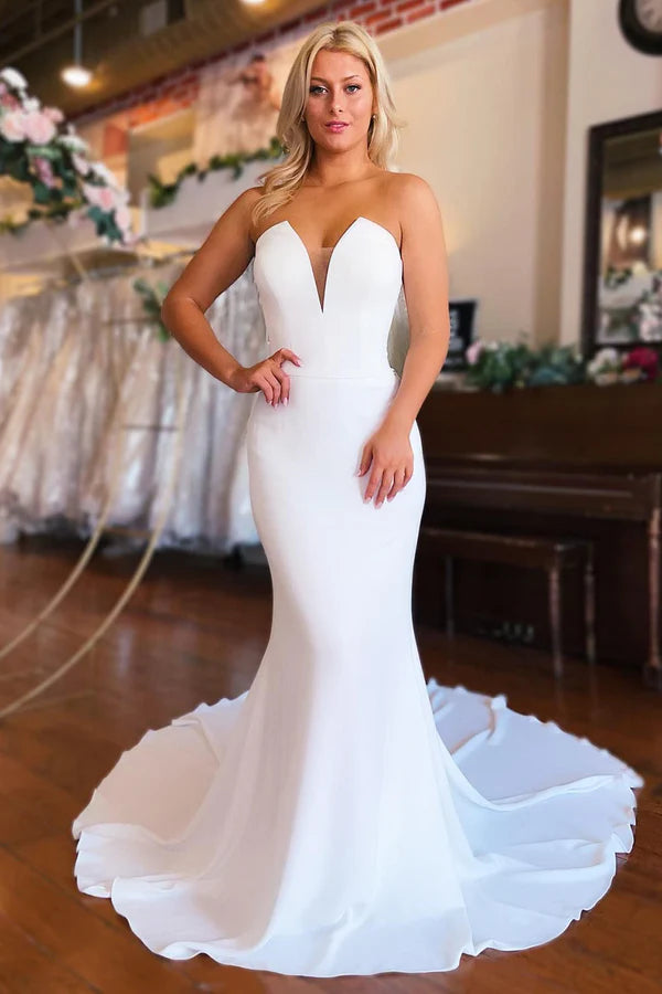 Buyishang Simple White Boho Mermaid Satin Long Sleeveless Wedding Dress