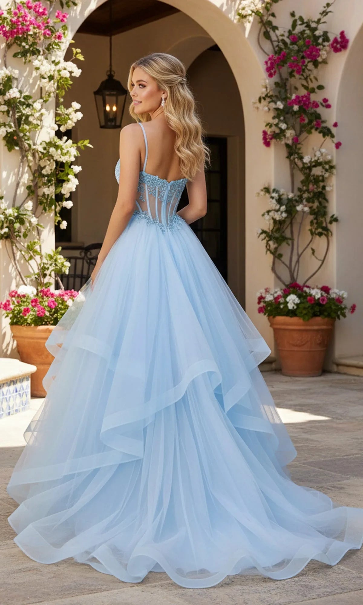 Whimsical Ball Gown Sweetheart Spaghetti-Strap Open-Back Floor-Length Tulle Prom Dresses