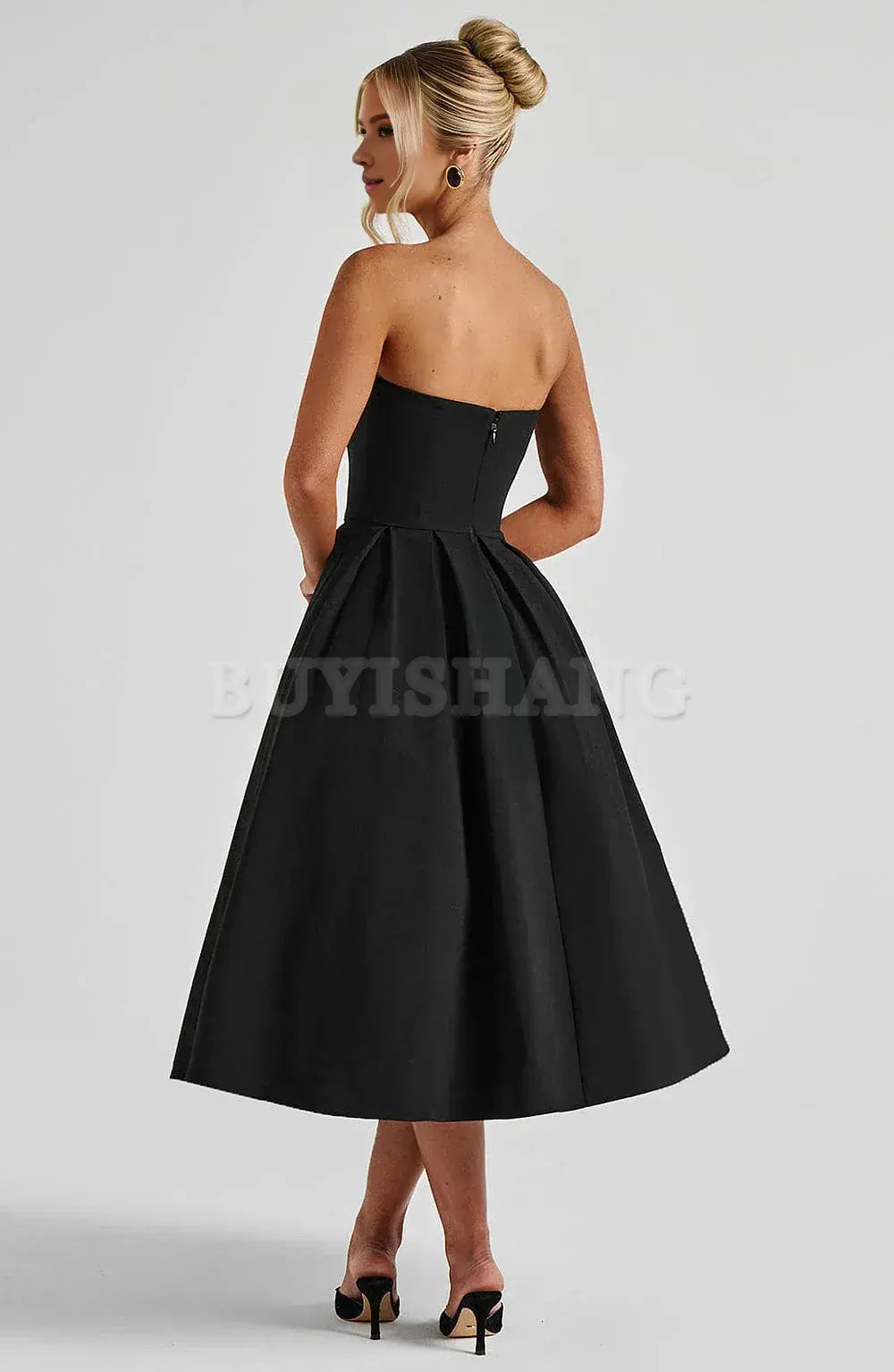 Buyishang Women's Short A-line Satin Homecoming Dresses for Teens Strapless Sexy Backless Prom Cocktail Mini Dress