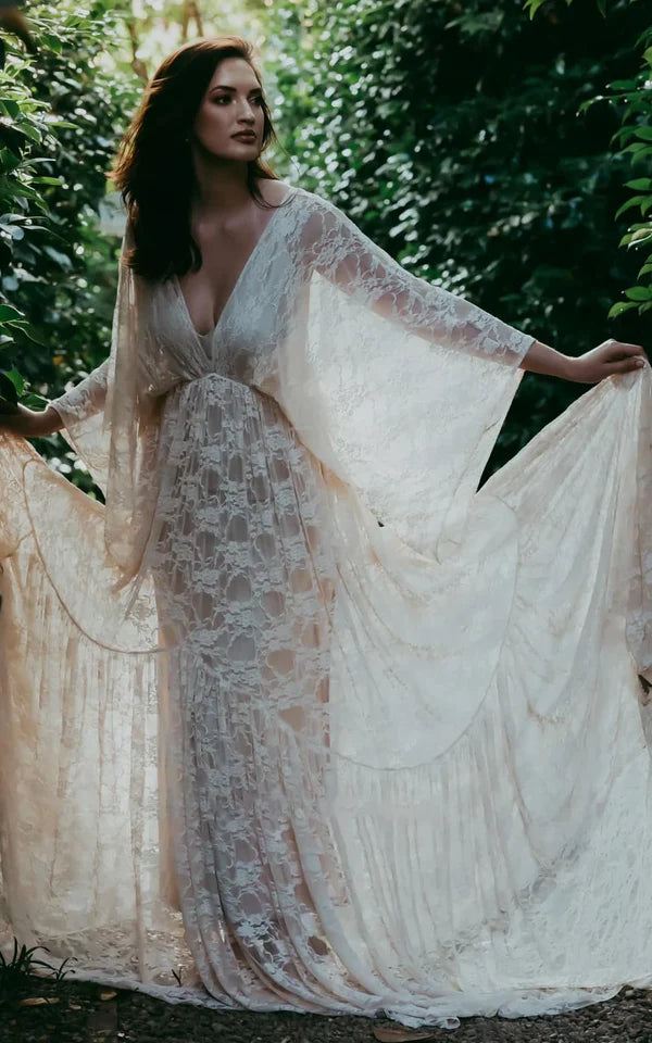 Buyishang A-Line Plunging Neckline Lace Wedding Dress With Open Back