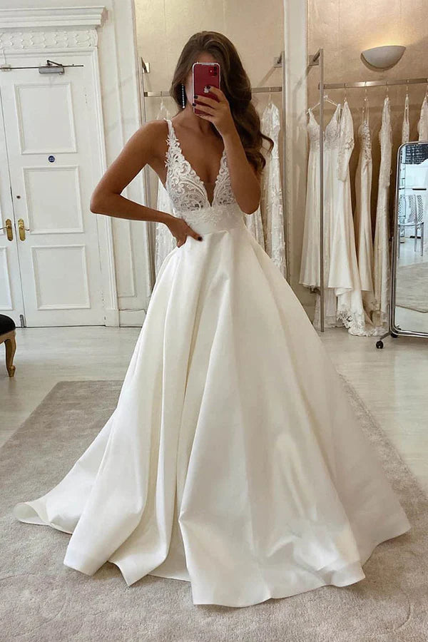 Buyishang A-Line V-neck Lace Appliques Satin Wedding Dress Bridal Gowns