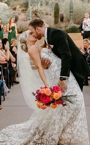 Buyishang Bohemian A-Line Sweetheart Garden Lace Wedding Dress With Open Back And Appliques