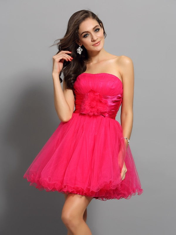 A-Line/Princess Sweetheart Sash/Ribbon/Belt Sleeveless Short  Woven Satin Cocktail Dresses