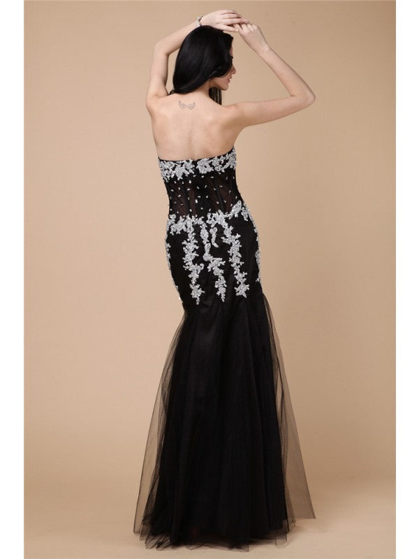 Trumpet/Mermaid Sweetheart Sleeveless Beading Applique Long Net Satin Dresses