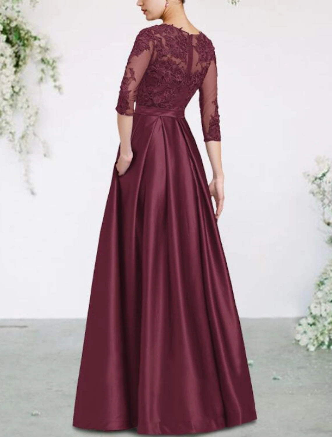 A-Line Mother of the Bride Dress Plus Size Elegant Jewel Neck Floor Length Satin Lace 3/4 Length Sleeve with Pleats Appliques