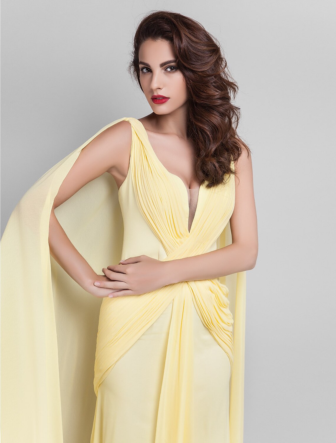 Sheath / Column Elegant Dress Wedding Guest Prom Court Train Sleeveless Plunging Neck Georgette V Back with Criss Cross Side Draping