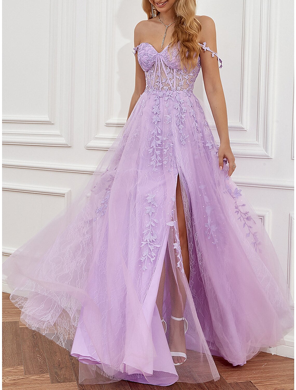 A-Line Prom Party Dress See Through Dress Formal Prom Sweep / Brush Train Sleeveless Sweetheart Tulle Backless with Beading Slit Appliques