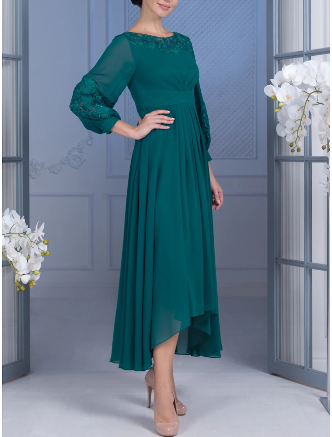 A-Line Mother of the Bride Dress Wedding Guest Elegant Scoop Neck Asymmetrical Chiffon Lace Long Sleeve with Ruching Solid Color