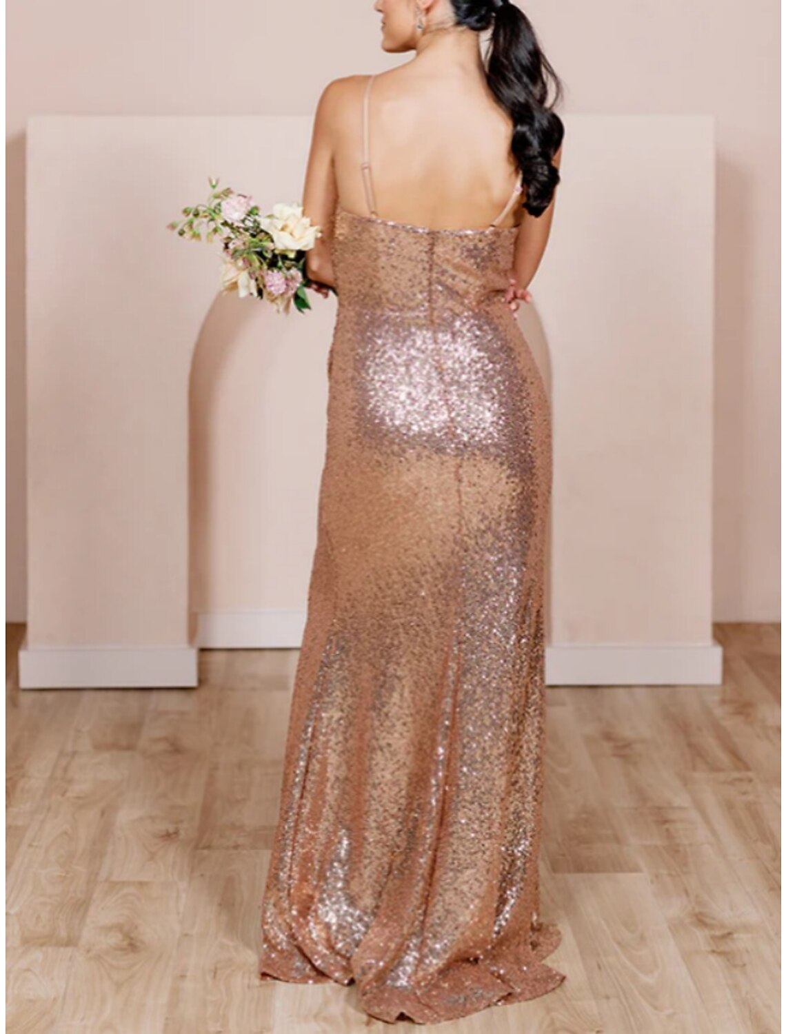 Sheath / Column Bridesmaid Dress Spaghetti Strap Sleeveless Glitter & Sparkle Sweep / Brush Train Sequined with Split Front / Ruching