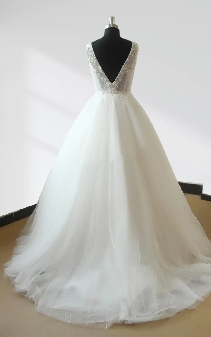 Buyishang Ball Gown Tulle Lace Wedding Dress With Beading