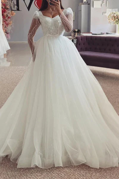 Buyishang Bateau Long Sleeve Sequined Appliques Empire Tulle Wedding Dress