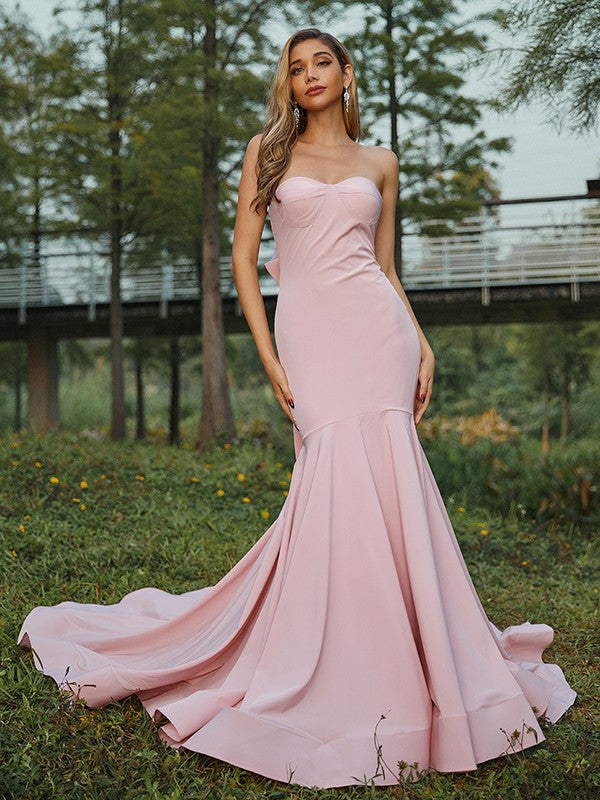 Trumpet/Mermaid Stretch Crepe Bowknot Sweetheart Sleeveless Sweep/Brush Train Bridesmaid Dresses
