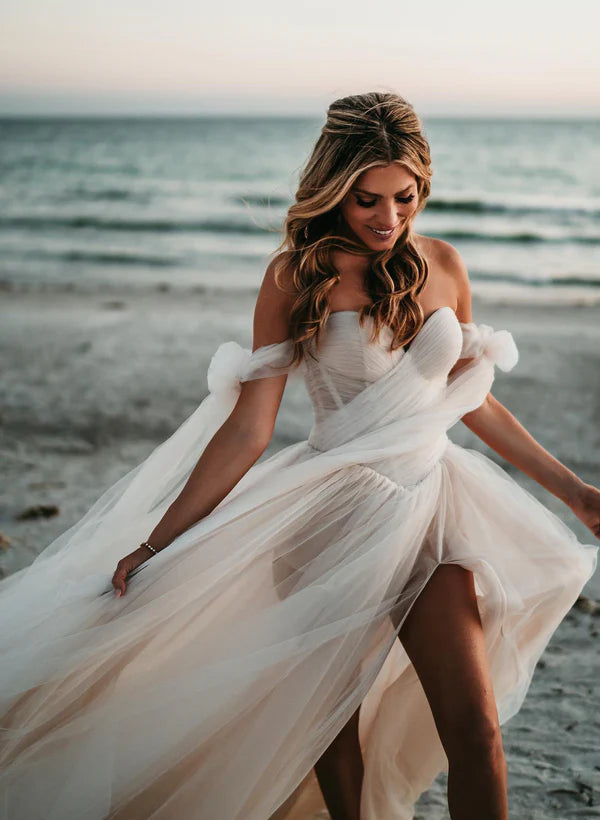 Buyishang Beach Pleated Tulle Off-The-Shoulder A-Line Wedding Dresses With Slit