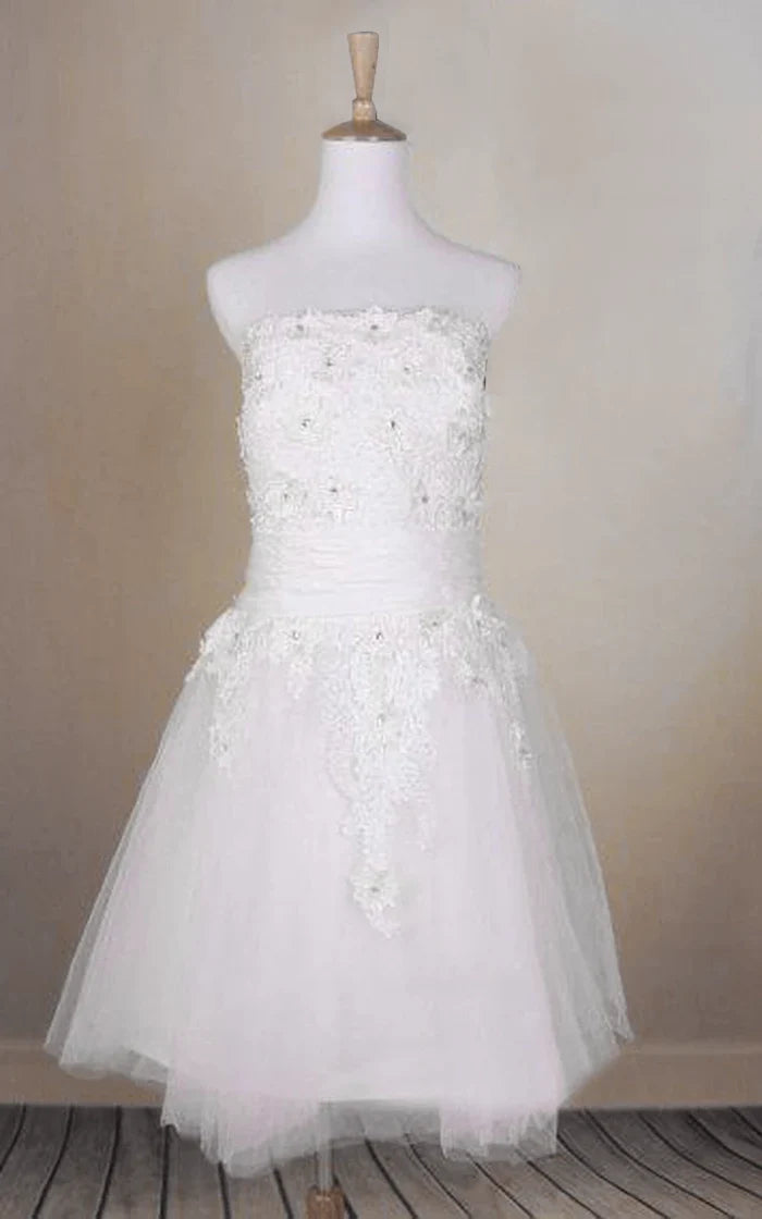 Buyishang Beaded Short Tulle Wedding Dress With Lace Bodice and Straight Neckline